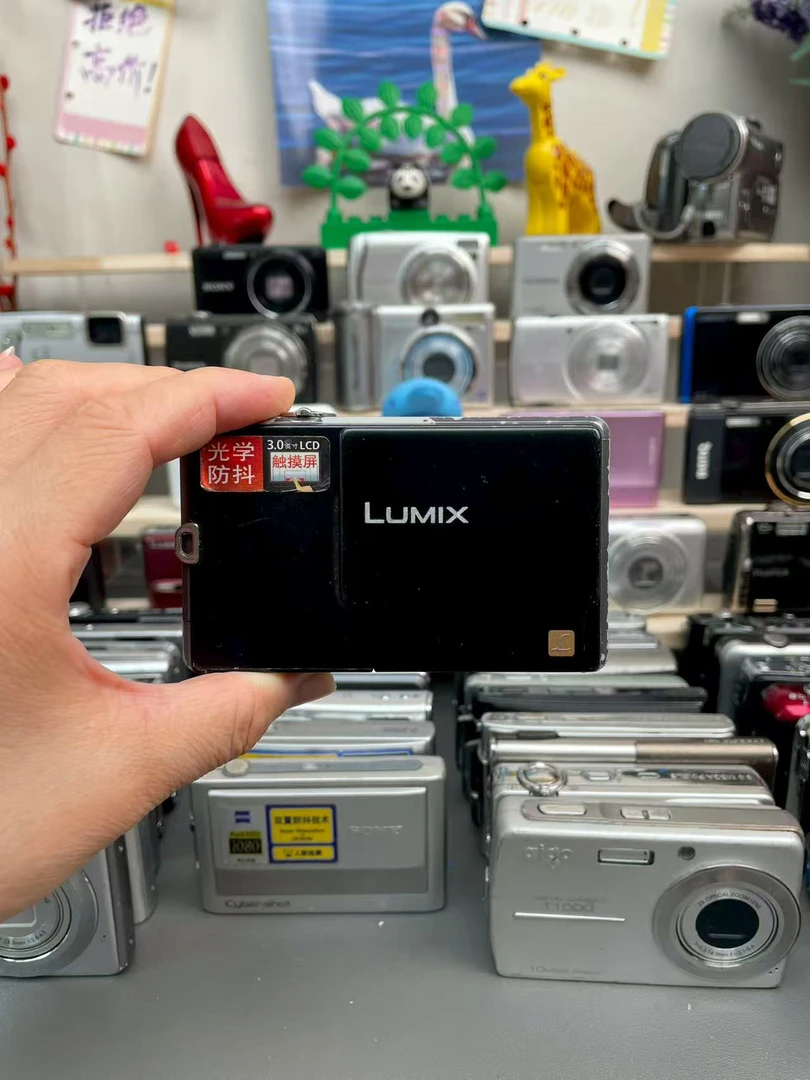 9新 Panasonic/松下 FP3 屏贴膜 全套配件 数码CCD相机 福利价