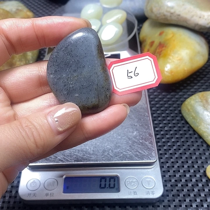 和田玉未镶嵌珠宝奇石56