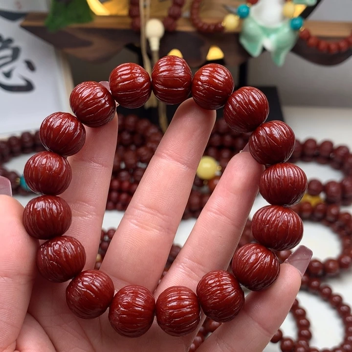 猴头核桃吊坠土豪