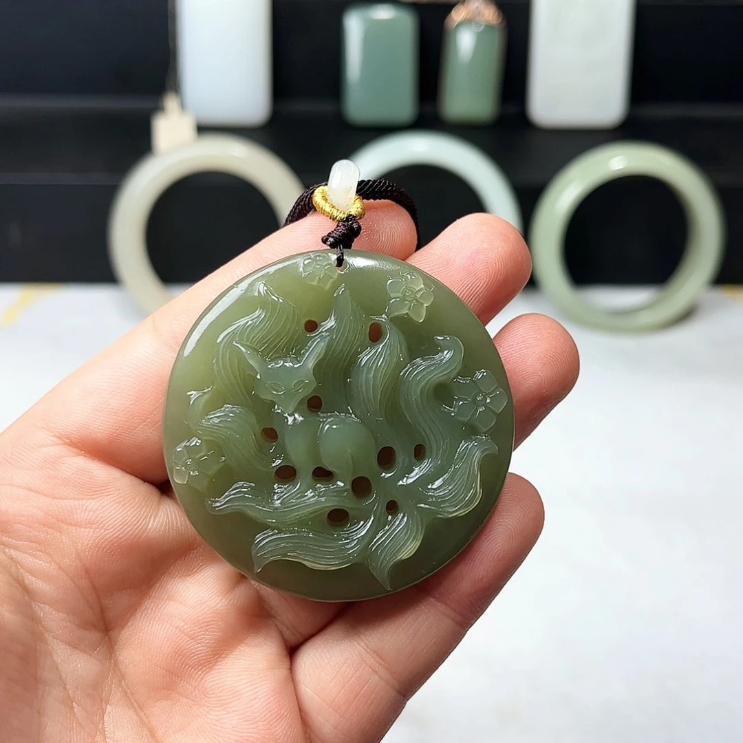 和田玉未镶嵌吊坠(不含链)13