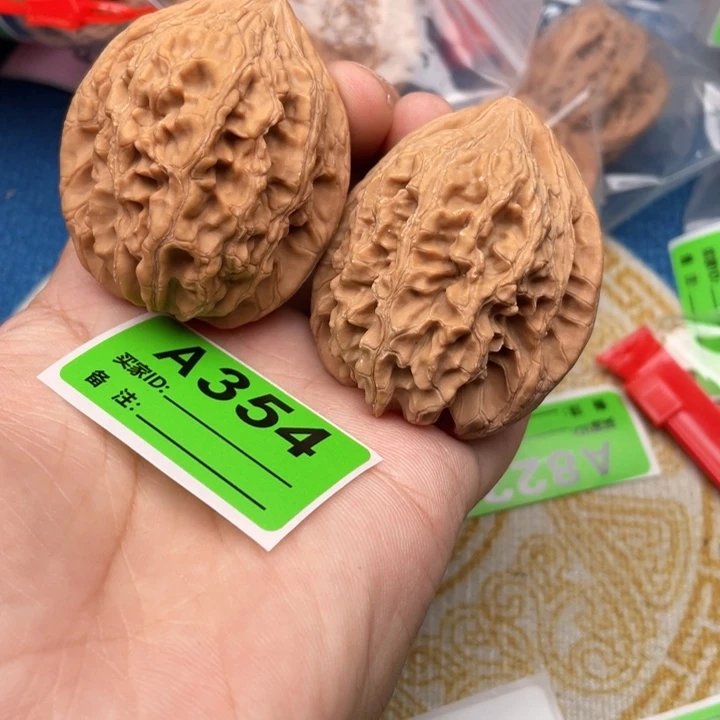 把件文玩核桃核桃