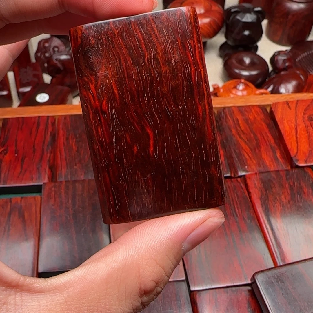 檀香紫檀（小叶紫檀）幻*