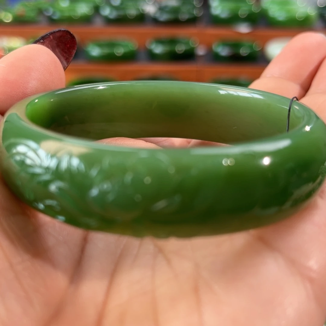 未镶嵌手镯和田玉（碧玉）