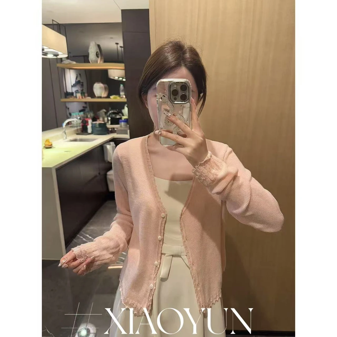 V领长袖针织 小允姐姐2025新款时尚气质V领长袖针织上衣开衫