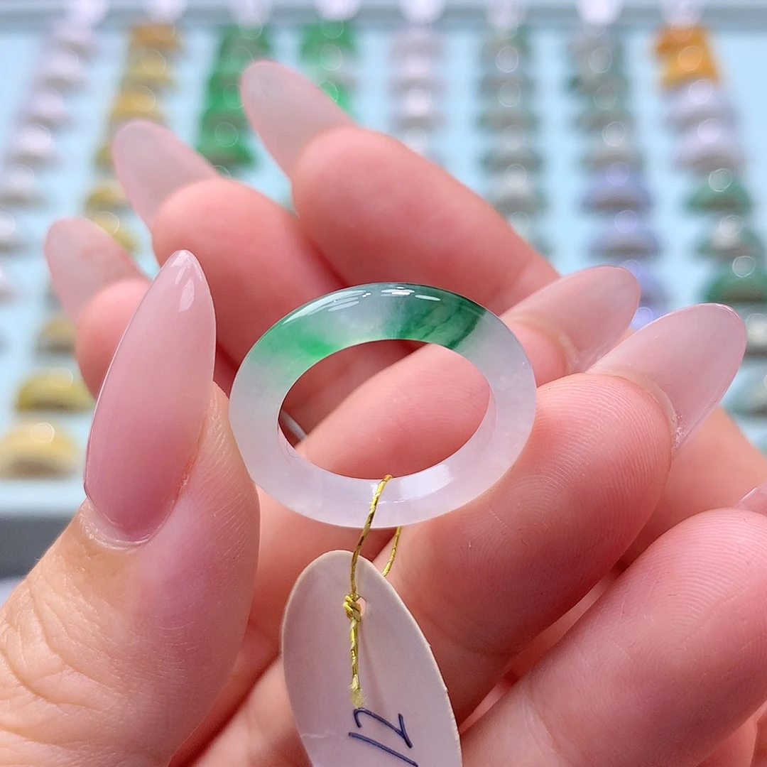 未镶嵌戒指翡翠12圈