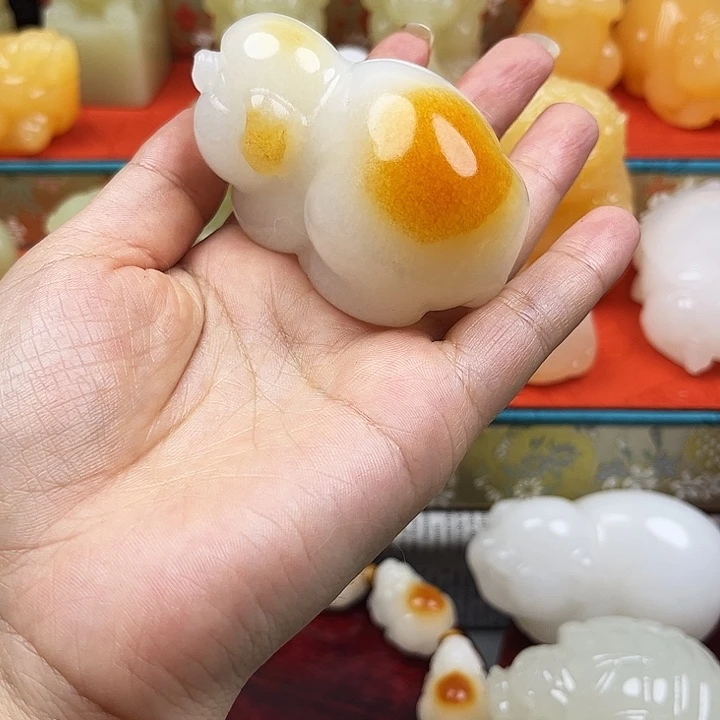 无***7石材猪猪手把摆件