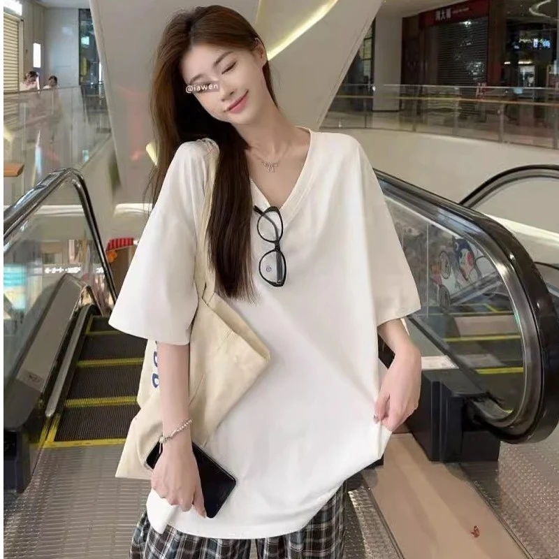 大码女装白色慵懒风T恤女夏季胖mm宽松遮肚V领短袖上衣休闲体恤