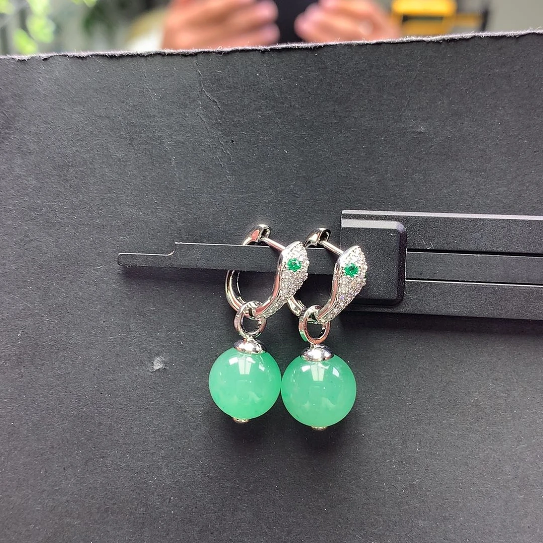 石英质玉未镶嵌耳坠