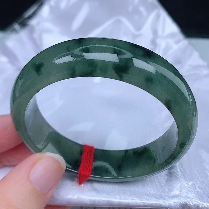 未镶嵌手镯翡翠天然