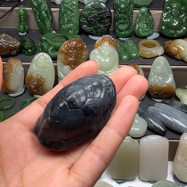 和田玉挂件未镶嵌