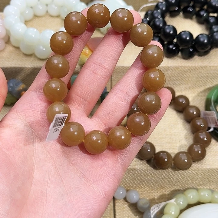 和田玉未镶嵌手串