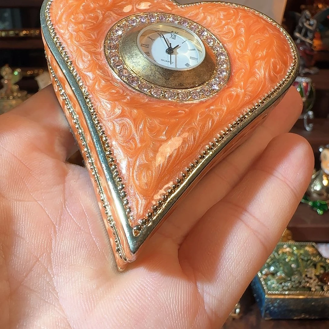 手工制品请勿吹毛求疵