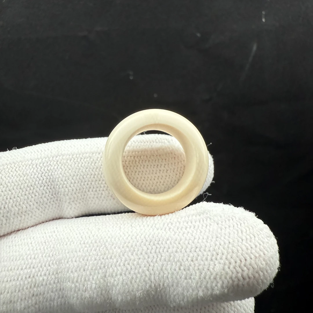 J4425天然猛犸 跑环内径12.3mm一物一图 支持鉴定 假一罚十