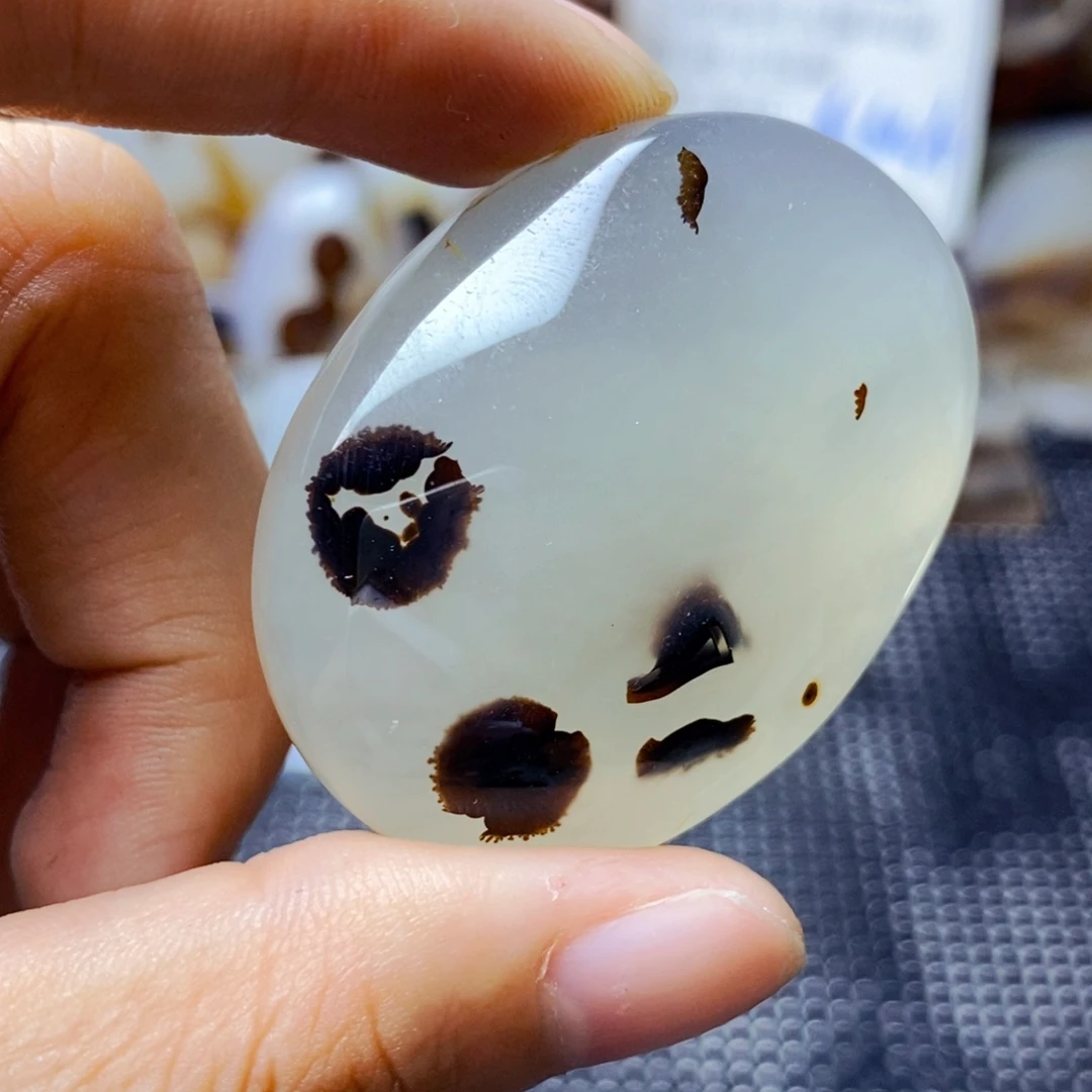 玛瑙/玉髓未镶嵌珠宝半成品