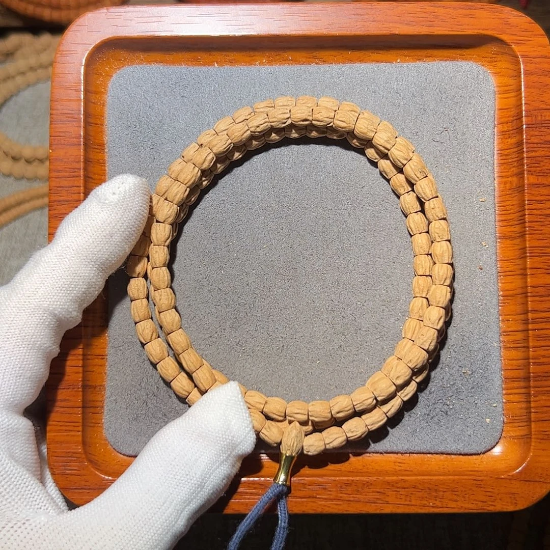 迪***人吊坠柏香籽/百香籽粉油皮高桩直切顺5.5+