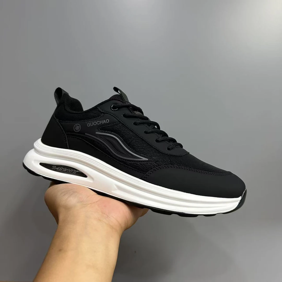 秋季新款百搭男鞋轻便休闲男士潮流韩版潮鞋2025时尚跑步运动鞋