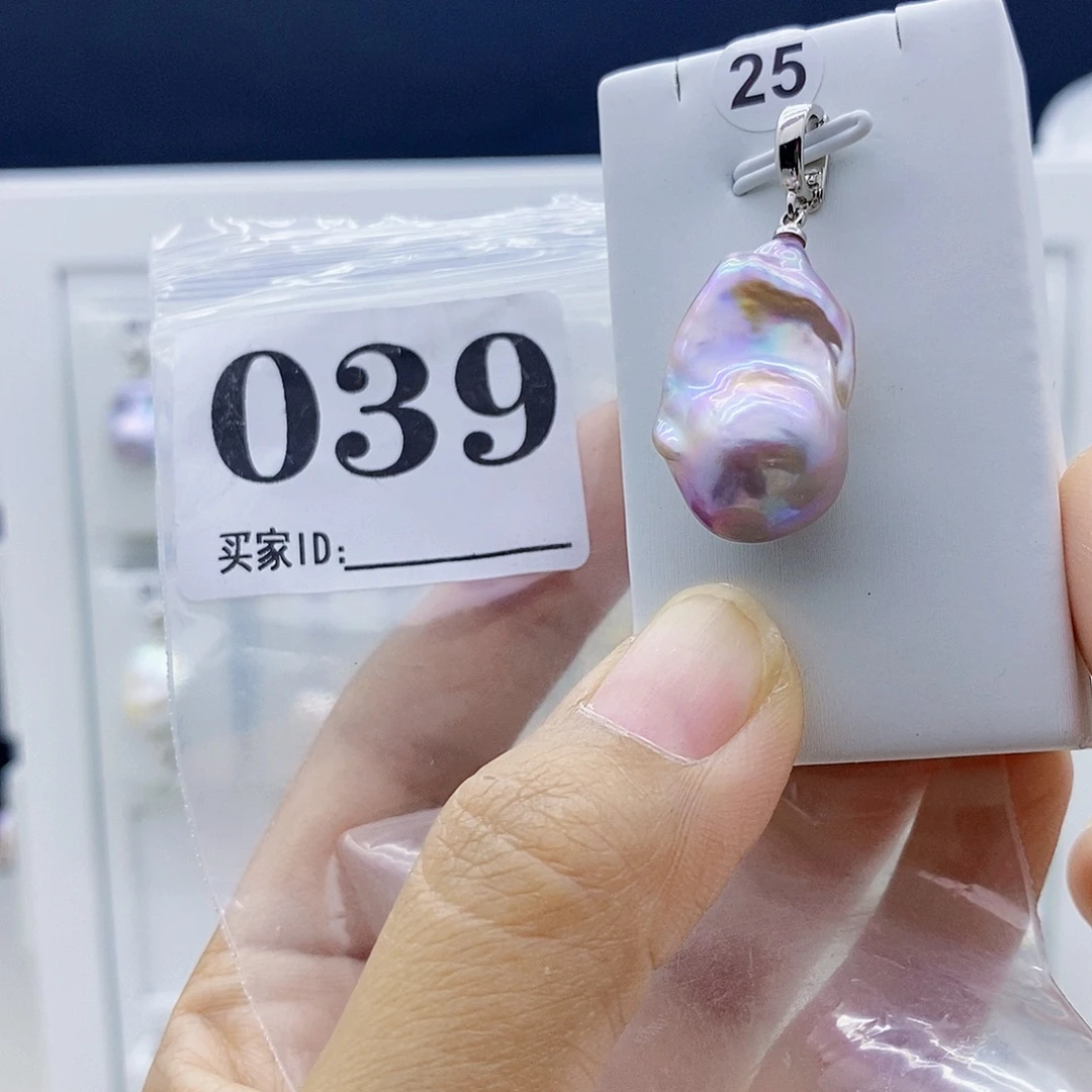 颈饰淡水珍珠钛钢