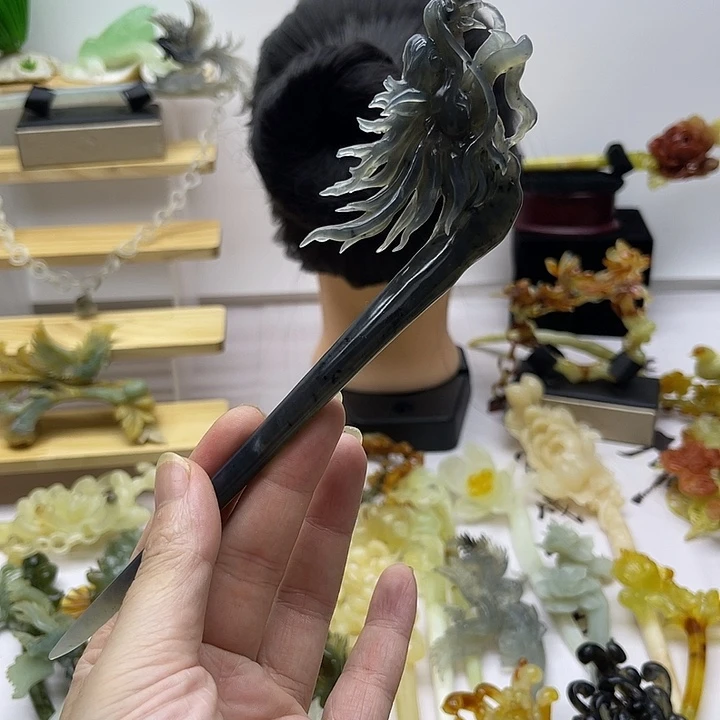 悠***姐蛇纹石玉合金发饰
