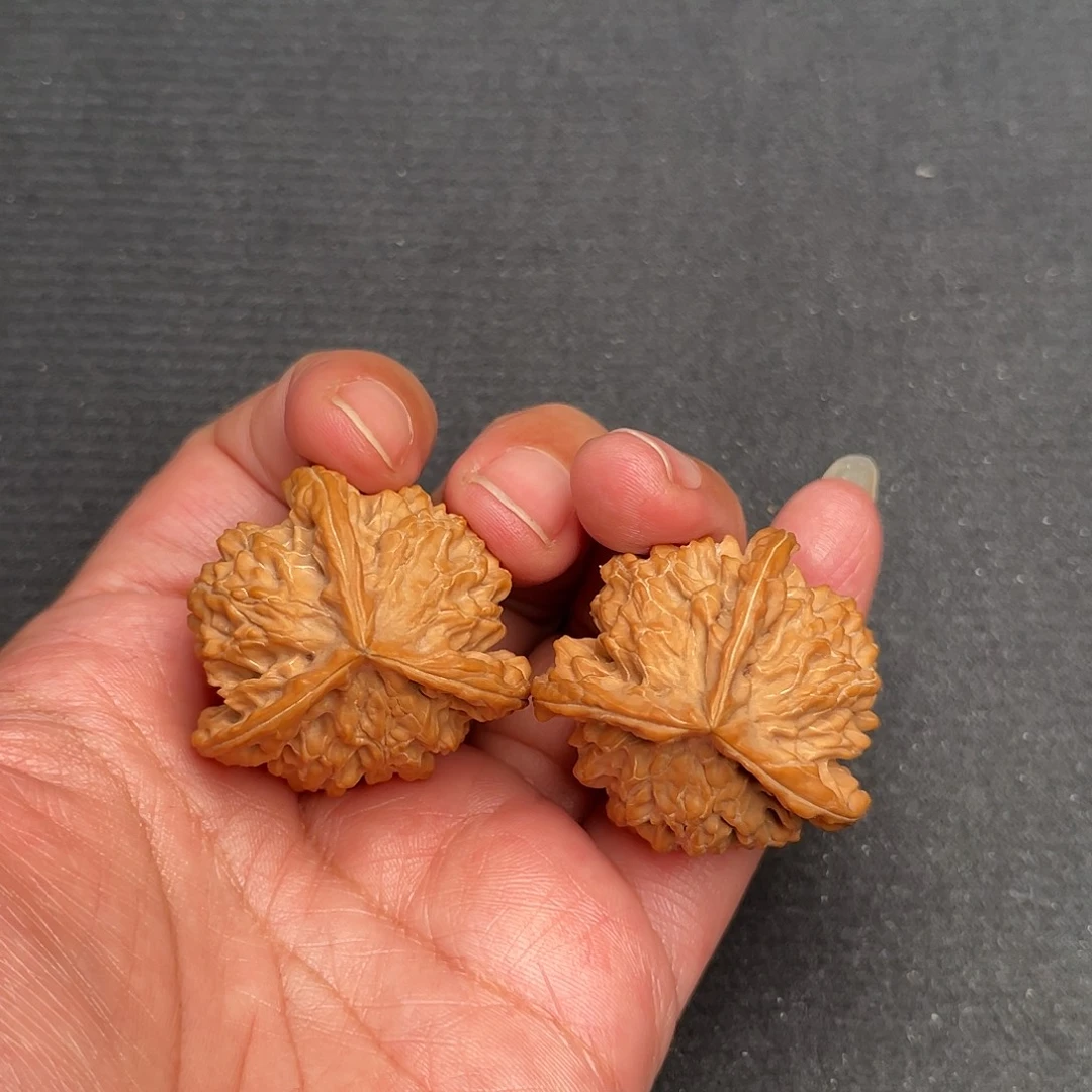 桃核把件35×34盘山三棱XM3339