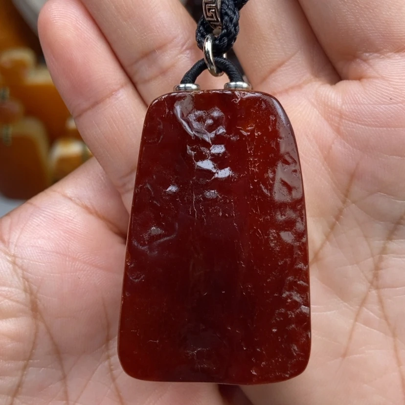 【闪购商品】琥珀颈饰未镶嵌