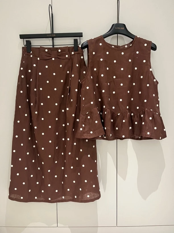 法式波点设计感小个子背心上衣2025春夏高级感轻熟风半身裙套装