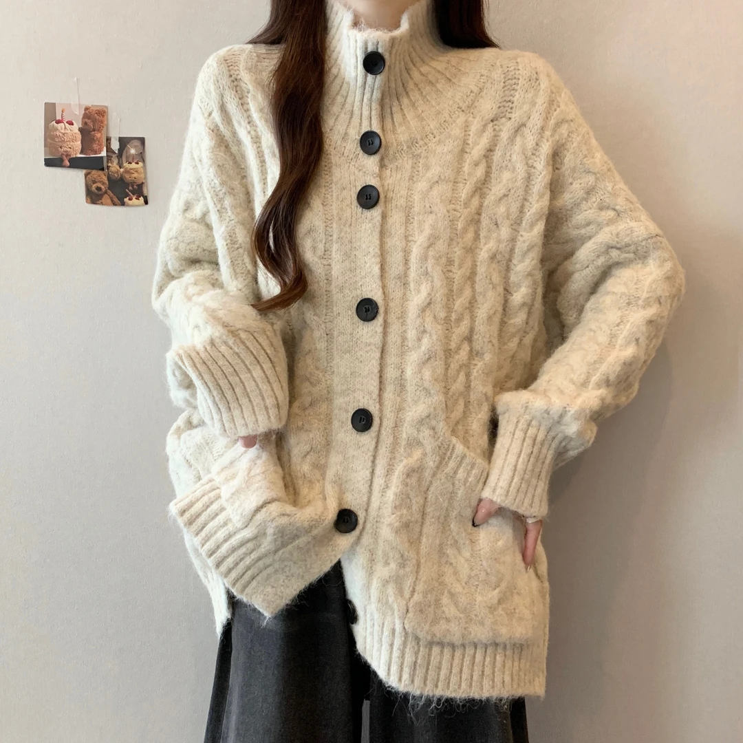 韩系穿搭慵懒风高领麻花毛衣外套女秋冬大码胖mm宽松加厚针织开衫