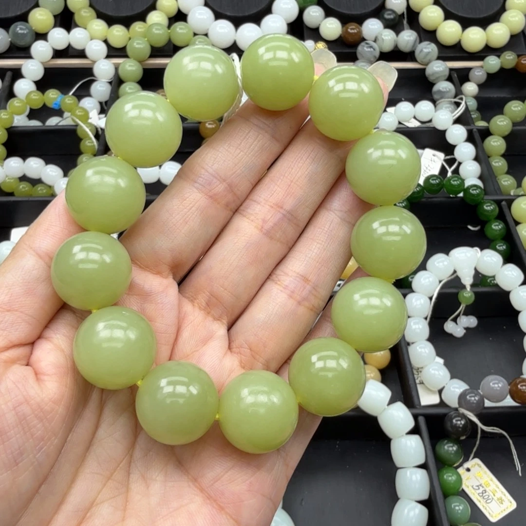 和田玉未镶嵌手链