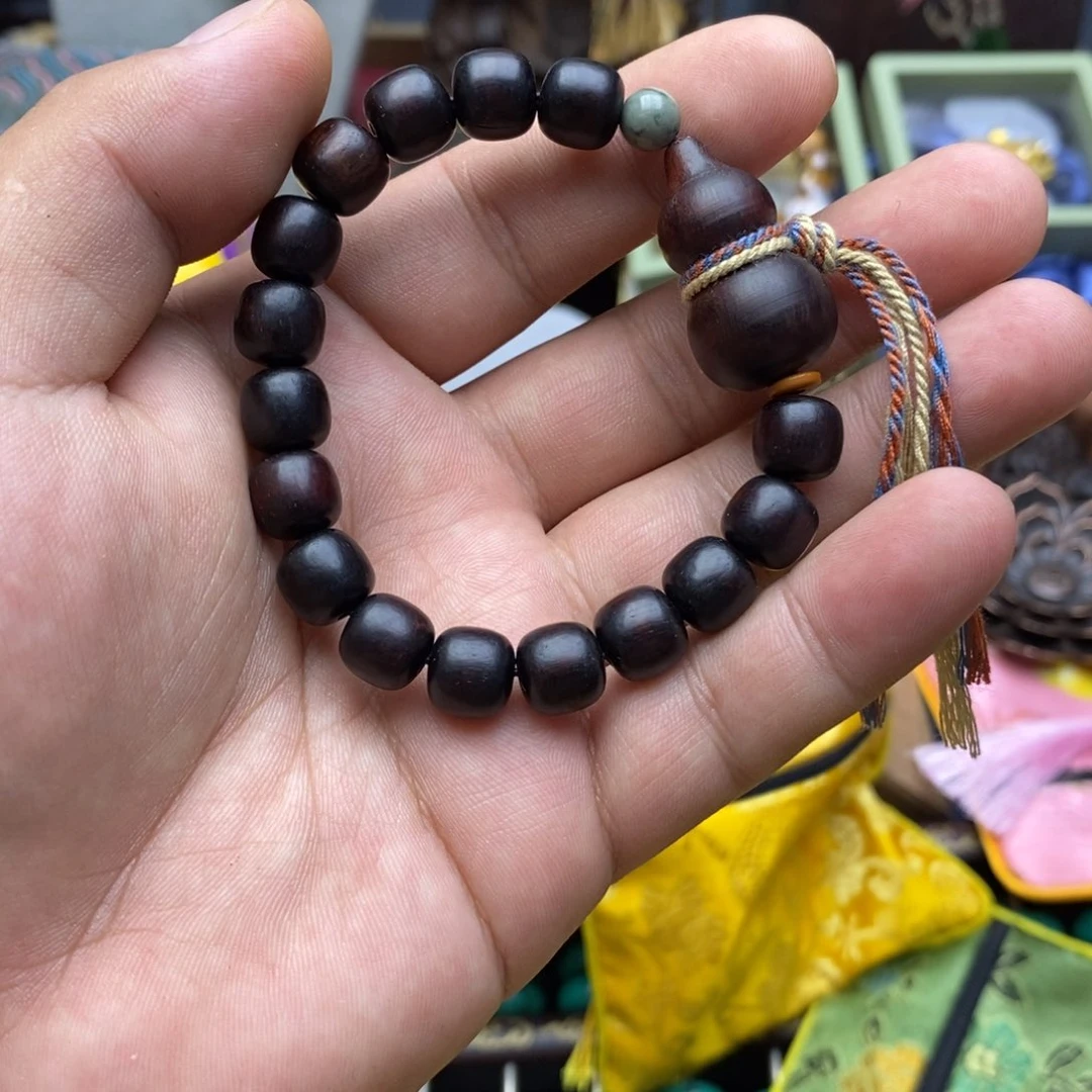 大叶紫檀（黑酸枝木类）