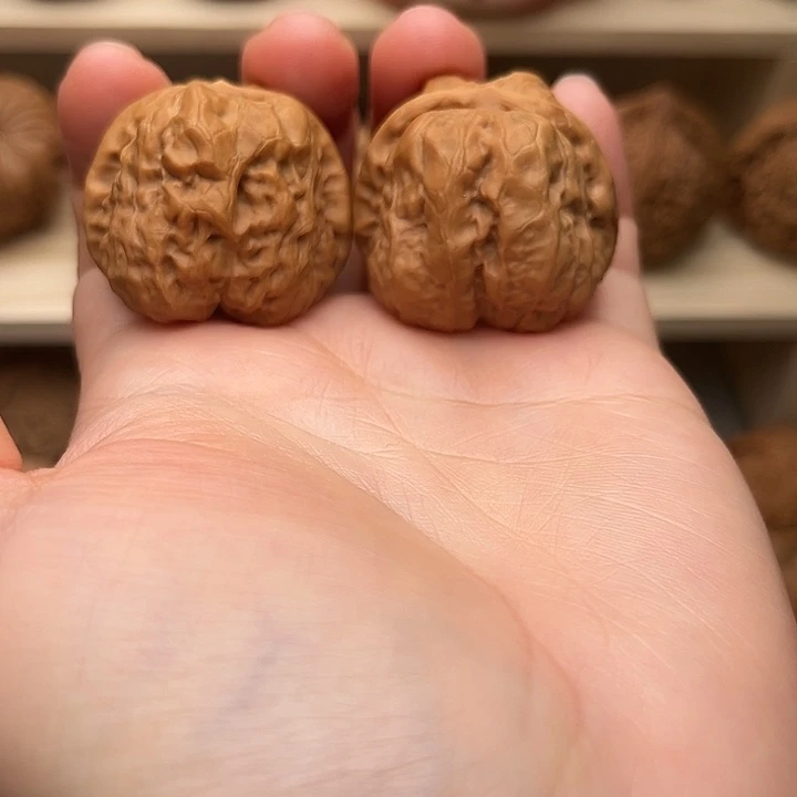 文玩核桃把件蛤蟆头34