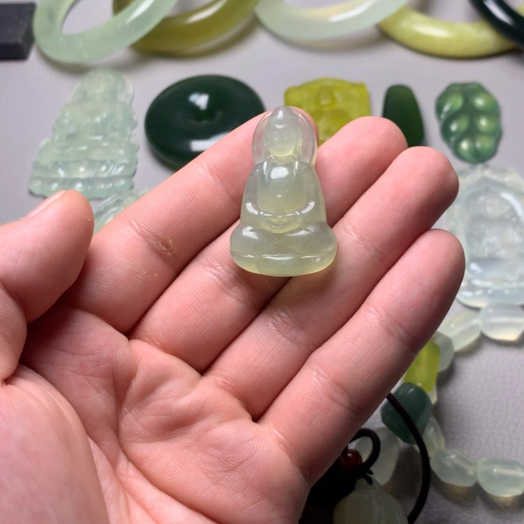 【闪购商品】蛇纹石玉未镶嵌岫玉