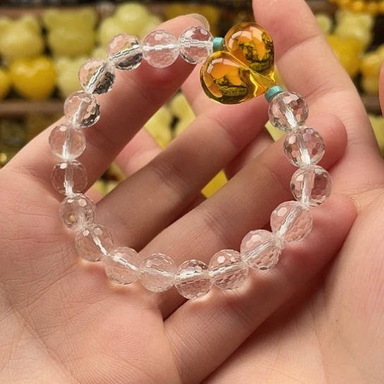 未镶嵌琥珀珠宝奇石