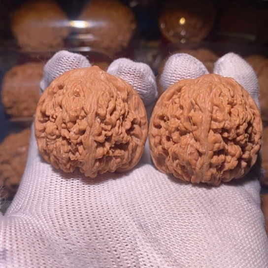 文玩核桃把件风**岚满天星