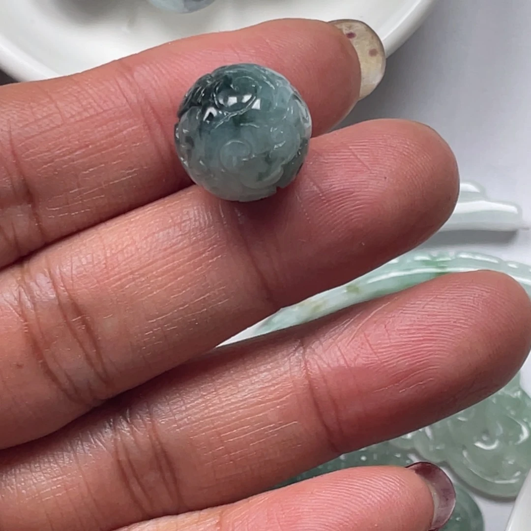 翡翠颈饰未镶嵌67857799