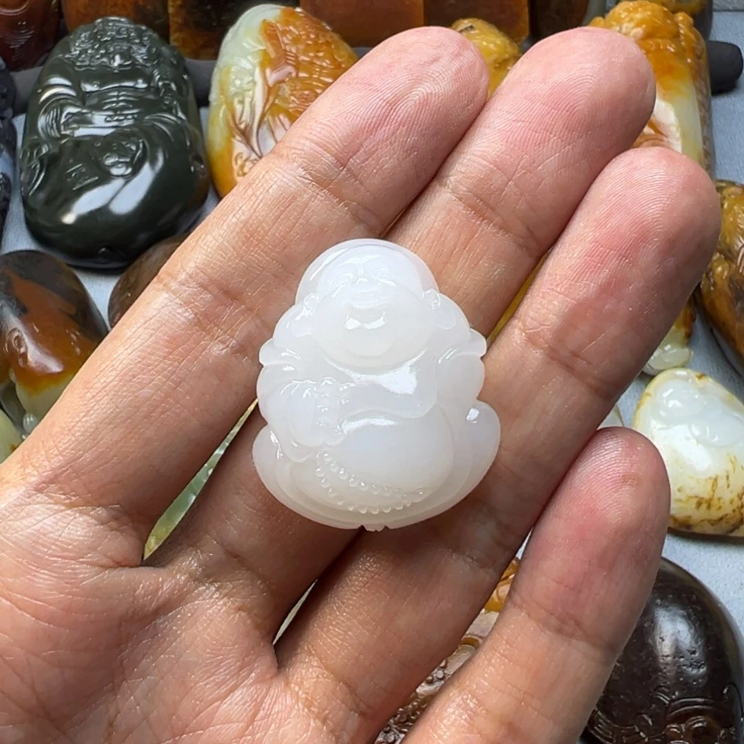 安***仔未镶嵌和田玉挂件