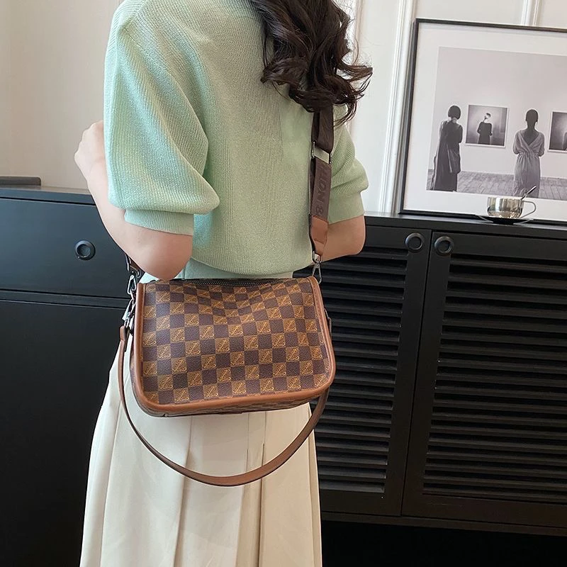 女士百搭复古古着包【直播间扣号为准】默认微瑕