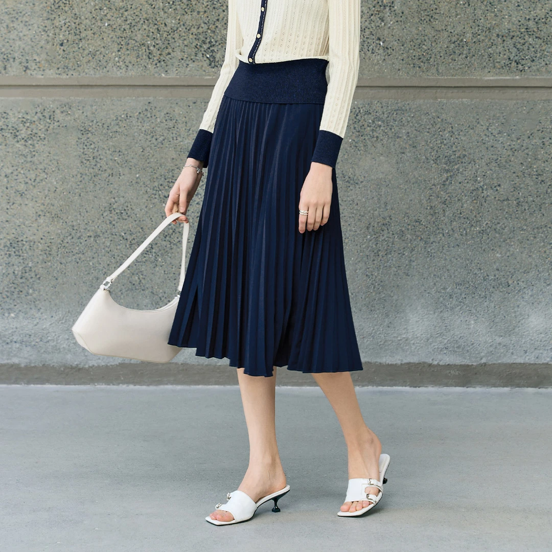 颜域复古纯色百褶裙大码女装2025年早春新款修身显瘦A字裙