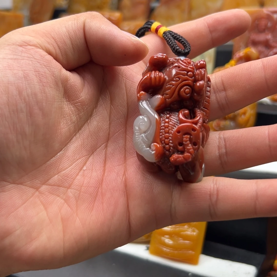 石英质玉（黄龙玉）未镶嵌多样性发货，发其一