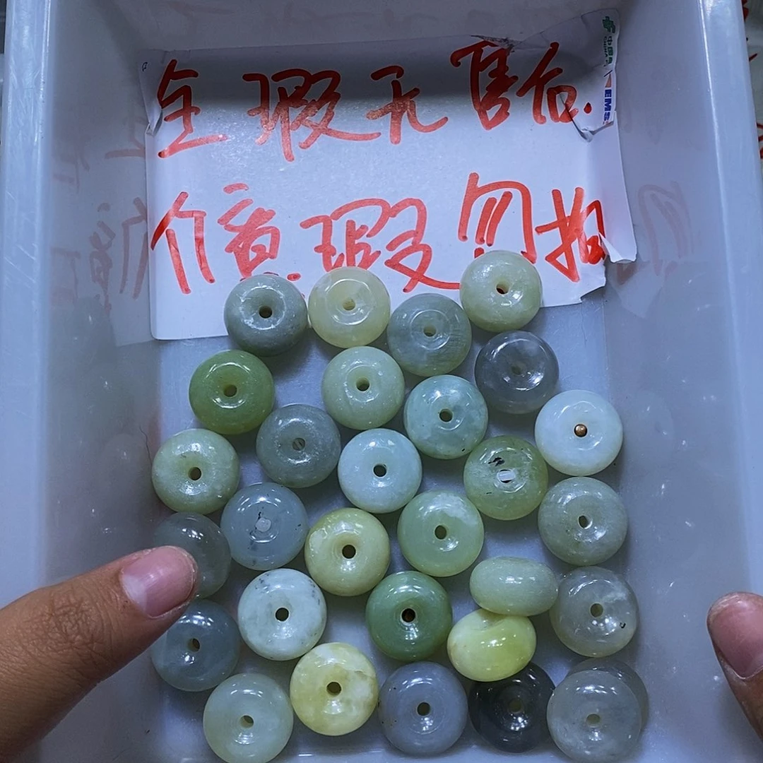 合金蛇纹石玉颈饰302