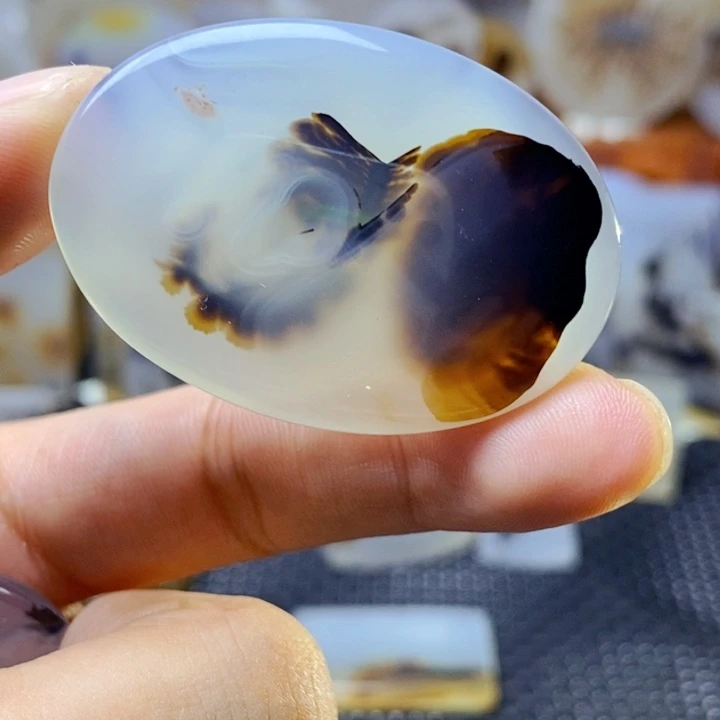 玛瑙/玉髓未镶嵌珠宝半成品