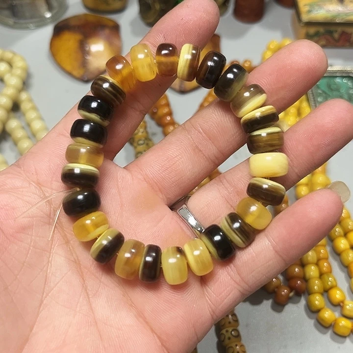 交趾黄檀（大红酸枝）