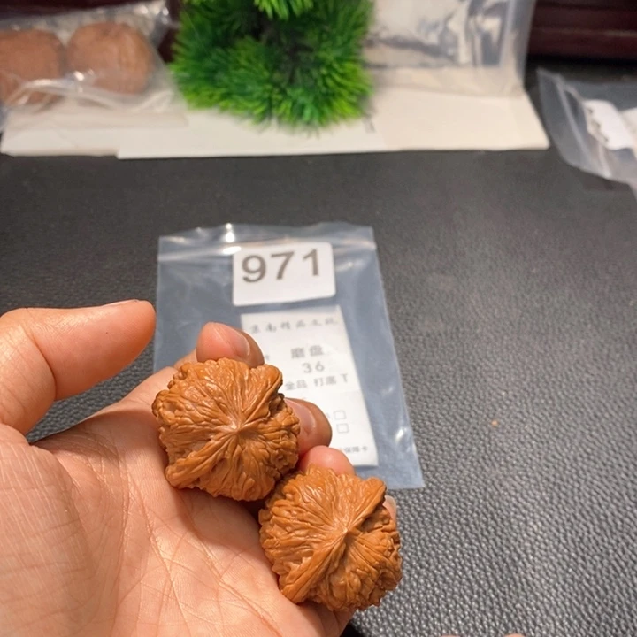 文玩核桃吊坠闪购商品文玩核桃