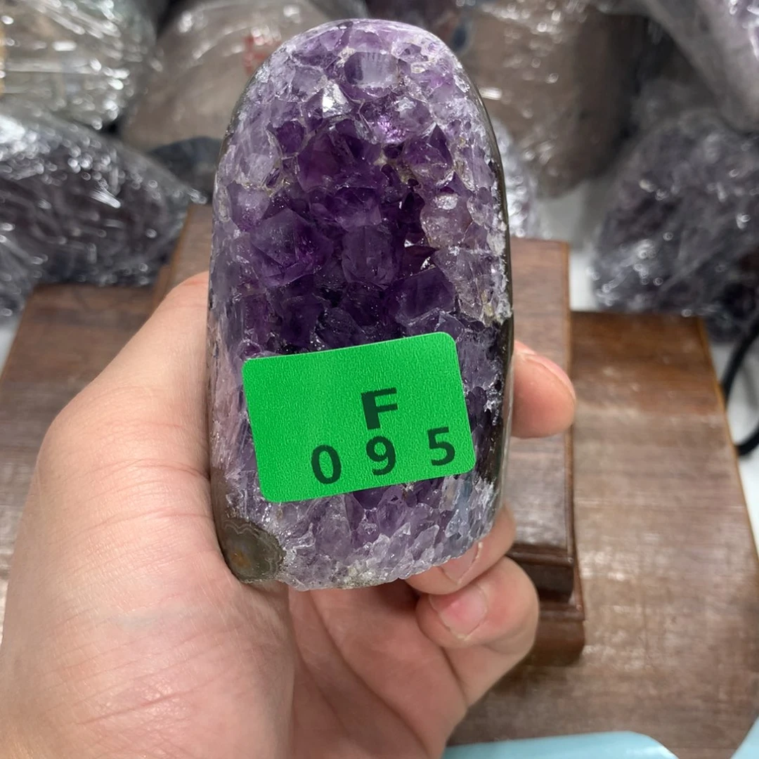 水晶大型摆件（非配饰）未镶嵌