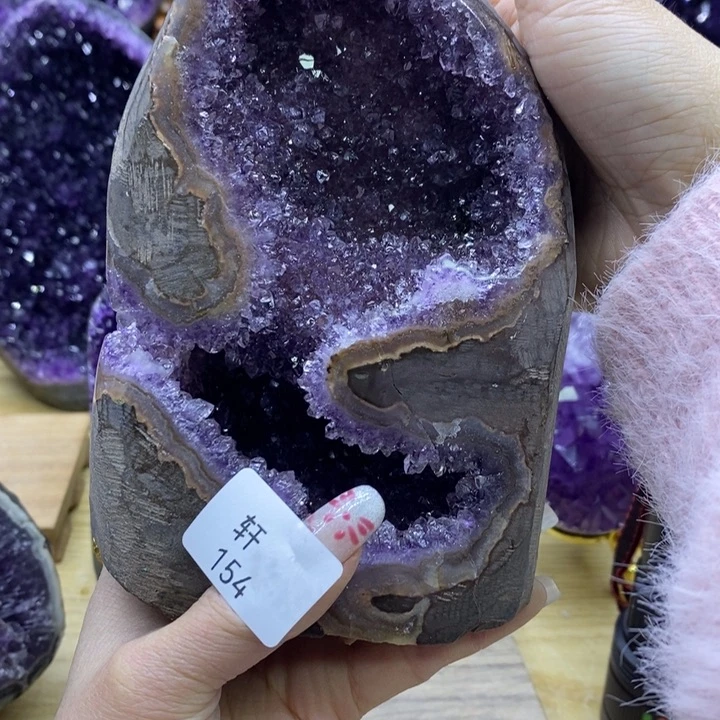 水晶大型摆件（非配饰）未镶嵌