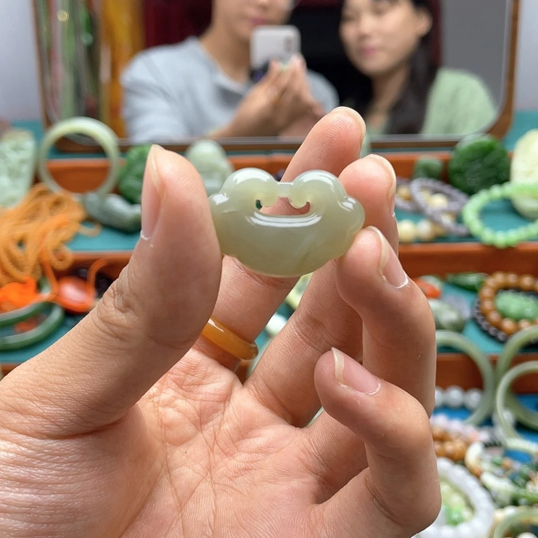 手链未镶嵌和田玉?*?