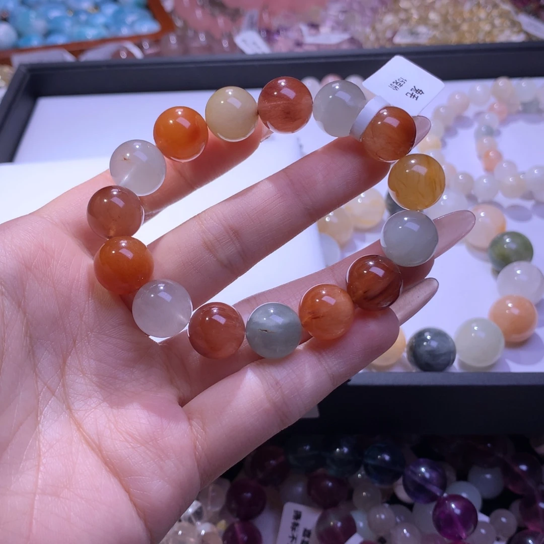 鱼****未镶嵌手串水晶兔毛