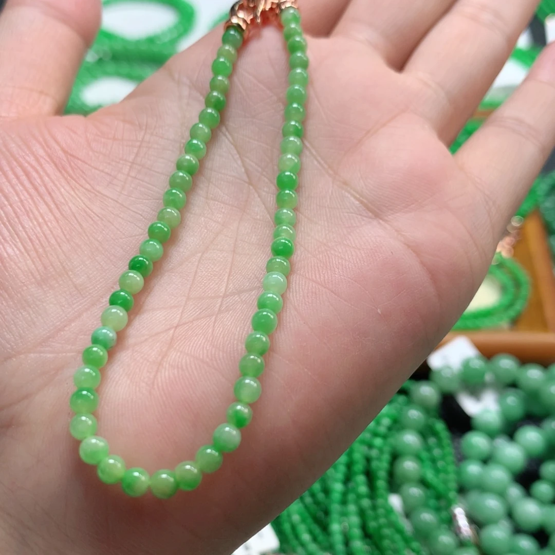 翡翠未镶嵌手链翡翠