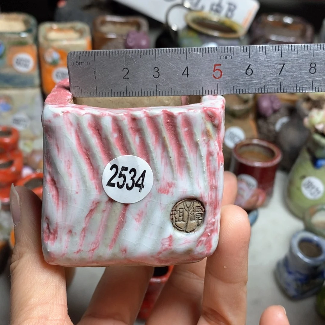 花盆特价不退不换，原价28