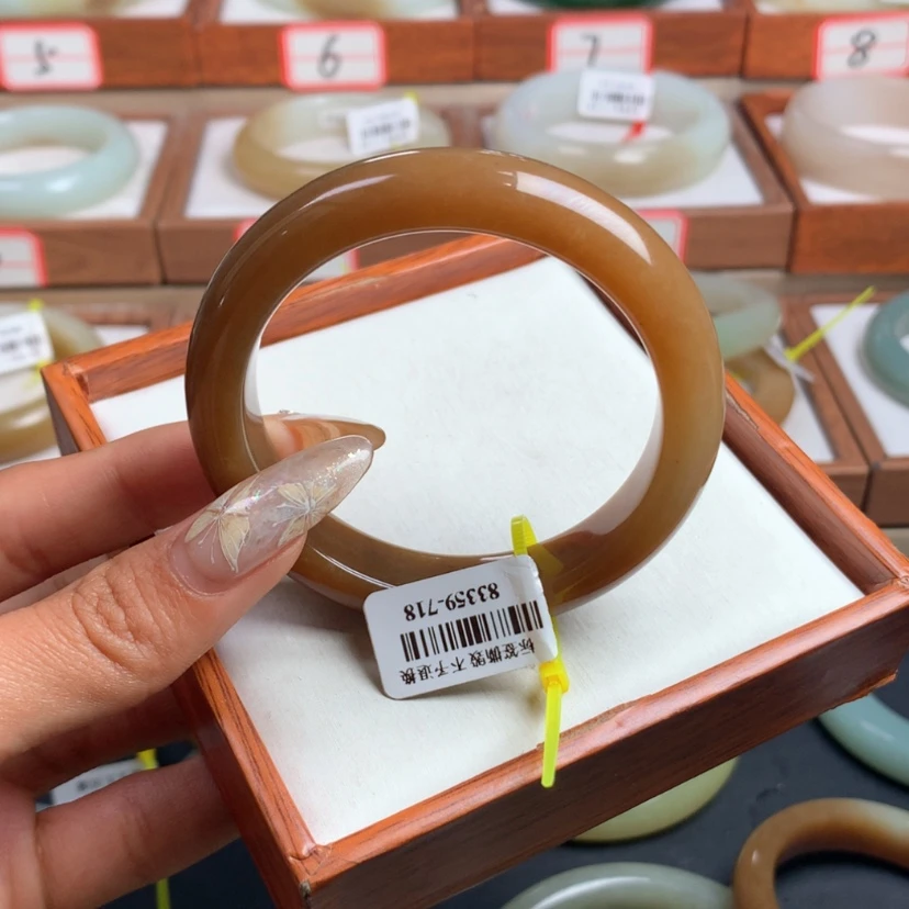 【闪购商品】和田玉手镯未镶嵌53