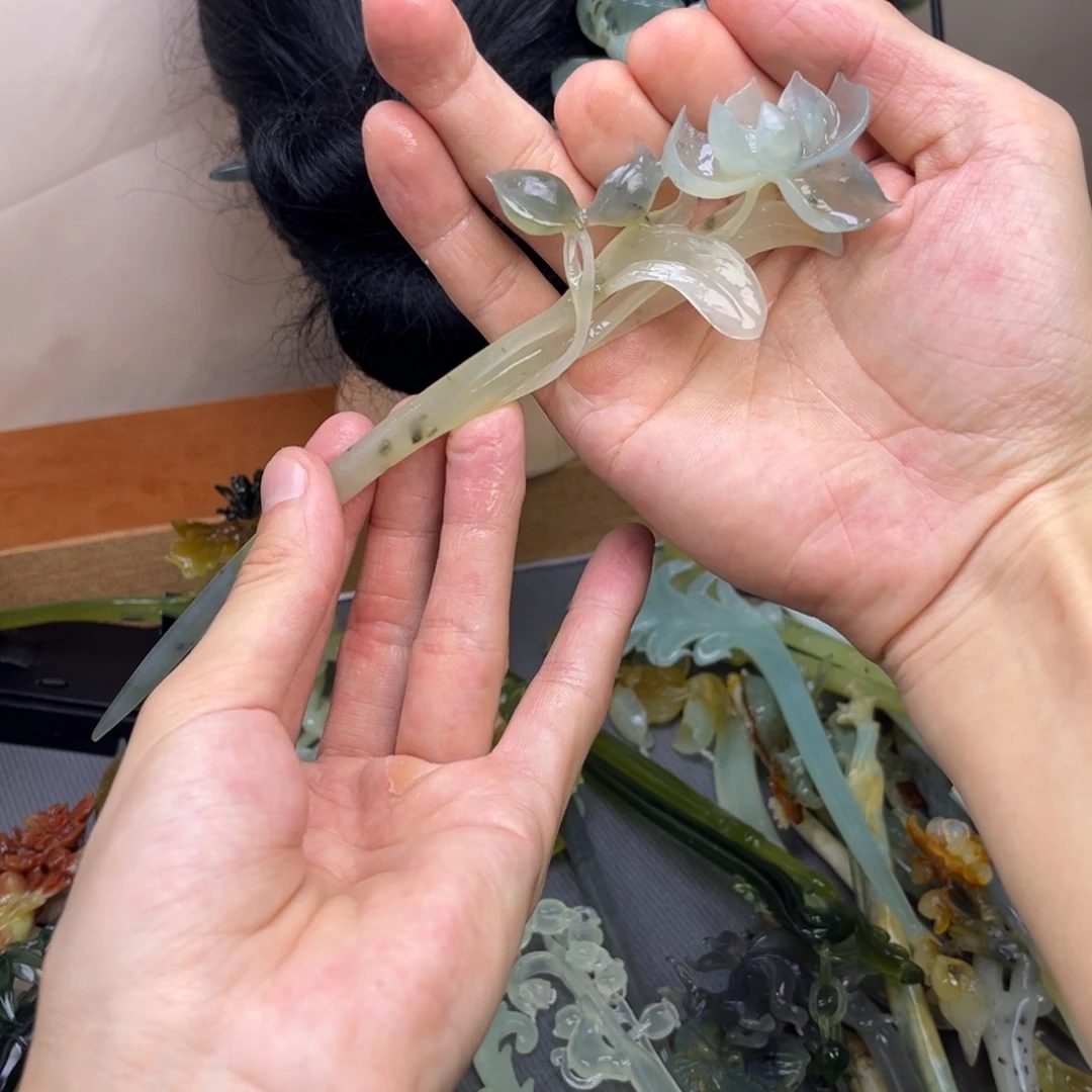 蛇纹石玉未镶嵌发饰