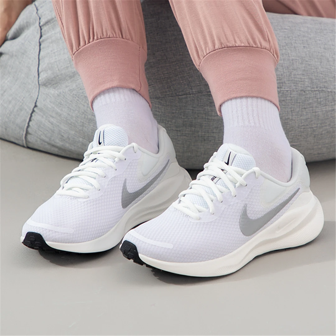 NIKE耐克REVOLUTION 7女鞋子跑步鞋新款缓震耐磨时尚运动鞋FB2208